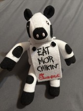 Chick Fil A Cow Eat Mor Chik'n More Chicken 6" Plush With Sandwich Board