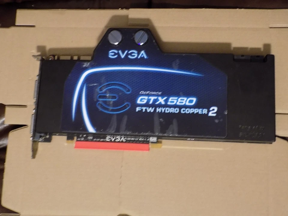 EVGA GeForce GTX 580 FTW Hydro Copper 2 GDDR5 3GB 384-bit PCI-E 2.0 x16 SLI/HDPC - Image 2 of 4