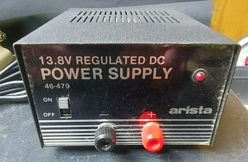 Vintage Arista 13.8V Regulated DC Power Supply - 120v input  - 46-479 3.5 amp - Picture 1 of 2