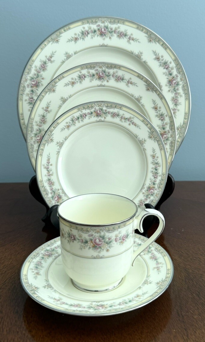 NORITAKE SHENANDOAH 5 Piece PLACE SETTING Dinner Plate Salad Bread Cup Saucer