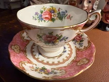 Vintage 1940s TEACUP Royal Albert LADY CARLYLE Cup & Saucer Mint Condition