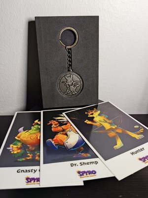 Spyro Reignited Trilogy Metall Schlüsselanhänger & Kartenset