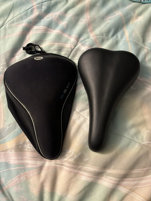 Black Roadmaster Bicycle Seat with Bell 300 Gel Base Cushion Bike Cover Bundle