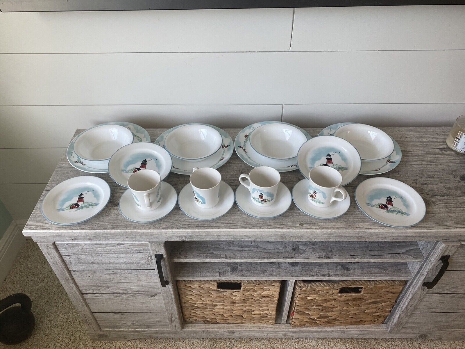 VTG Corelle Outer Banks Lighthouse Sailboat 20pc Dinnerware set plates mugs bowl