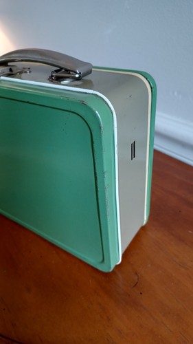 Vintage Lunchbox With Thermos Montgomery Ward Green Kids Metal Lunchbox - Picture 23 of 23
