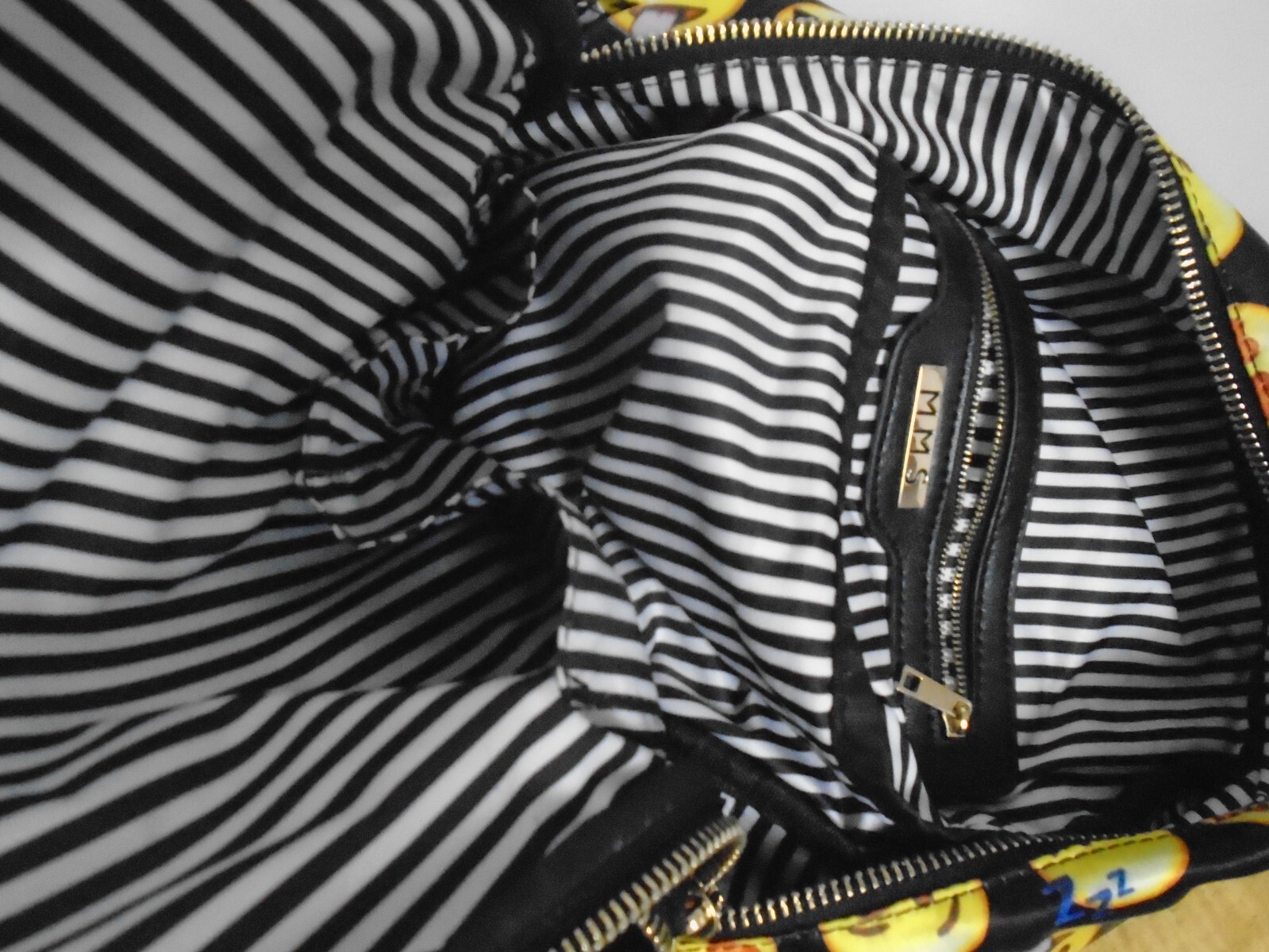 MMS Backpack Size Medium Multicolor - image 12