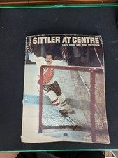 Darryl Sittler at Centre Hockey Book Toronto Maple Leafs How to Center 1979
