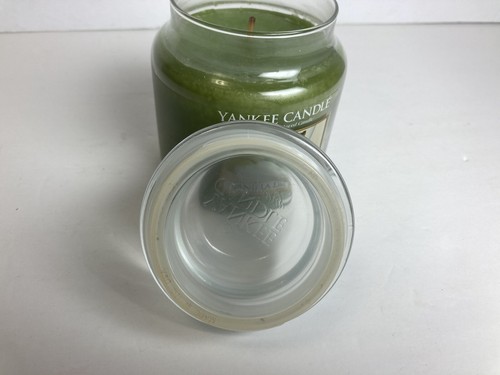 Yankee Candle Company Vanilla Lime Medium Jar - Picture 6 of 8