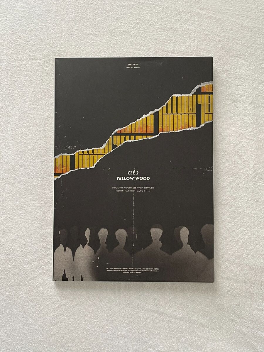 Stray Kids CLE 2 YELLOW WOOD Limited Edition HAN LEE KNOW Stray Kids CLE 2 YELLOW WOOD Limited Edition HAN LEE KNOW