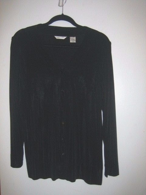 Picture 1 of 3