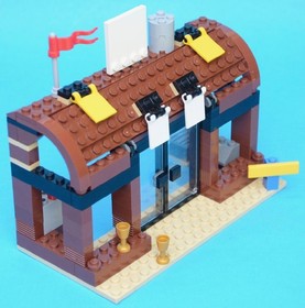 LEGO 3833 - Krusty Krab Adventures - SpongeBob SquarePants - 2009