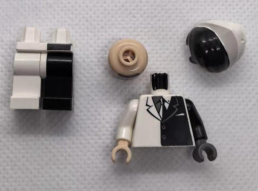 LEGO Batman Original Two Face Minifigure bat004 From 7781 - Image 3 of 4