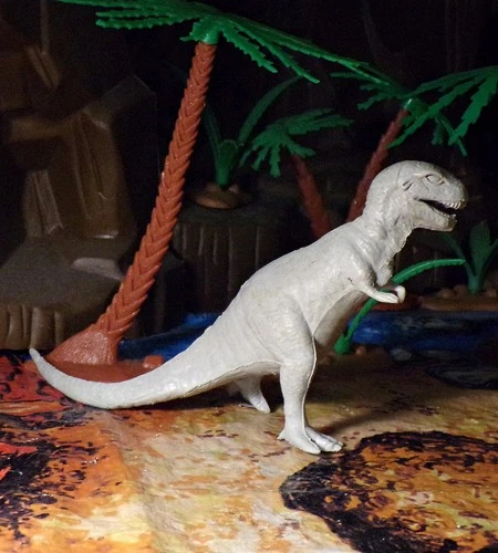 Marx 1971 Tyrannosaurus Type 1I, Waxy Light Gray
