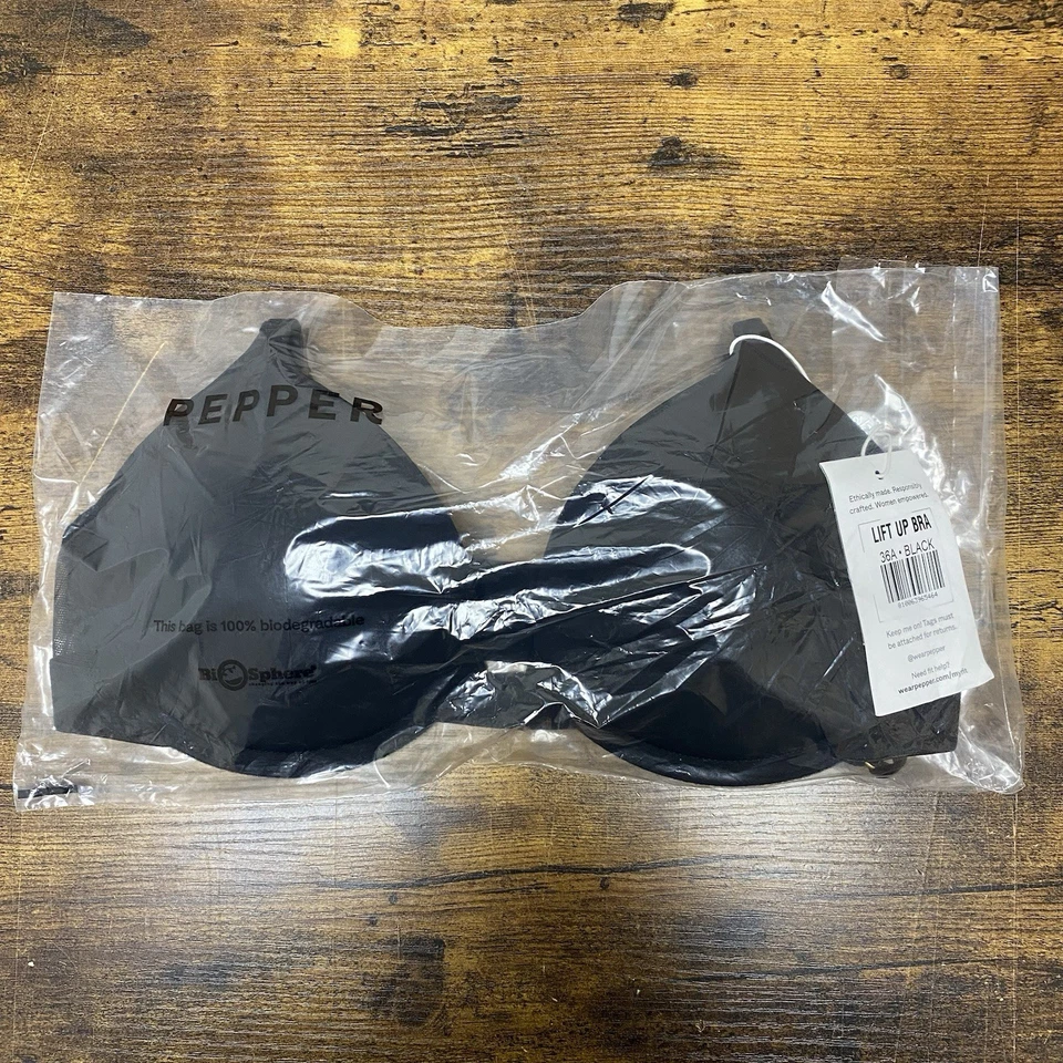 Бюстгальтер подъемный Pepper Zero Gap размер 36A черный - рекомендуемая розничная цена производителя 65 долл. США - Изображение 3 из 3