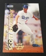 1999 Fleer Tradition SCOTT RADINSKY St Louis Cardinals FREE AGENT Gold Foil #559