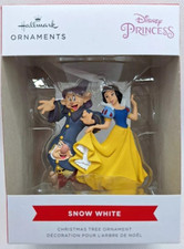 Hallmark Disney Princess Snow White Christmas Ornament Red Box