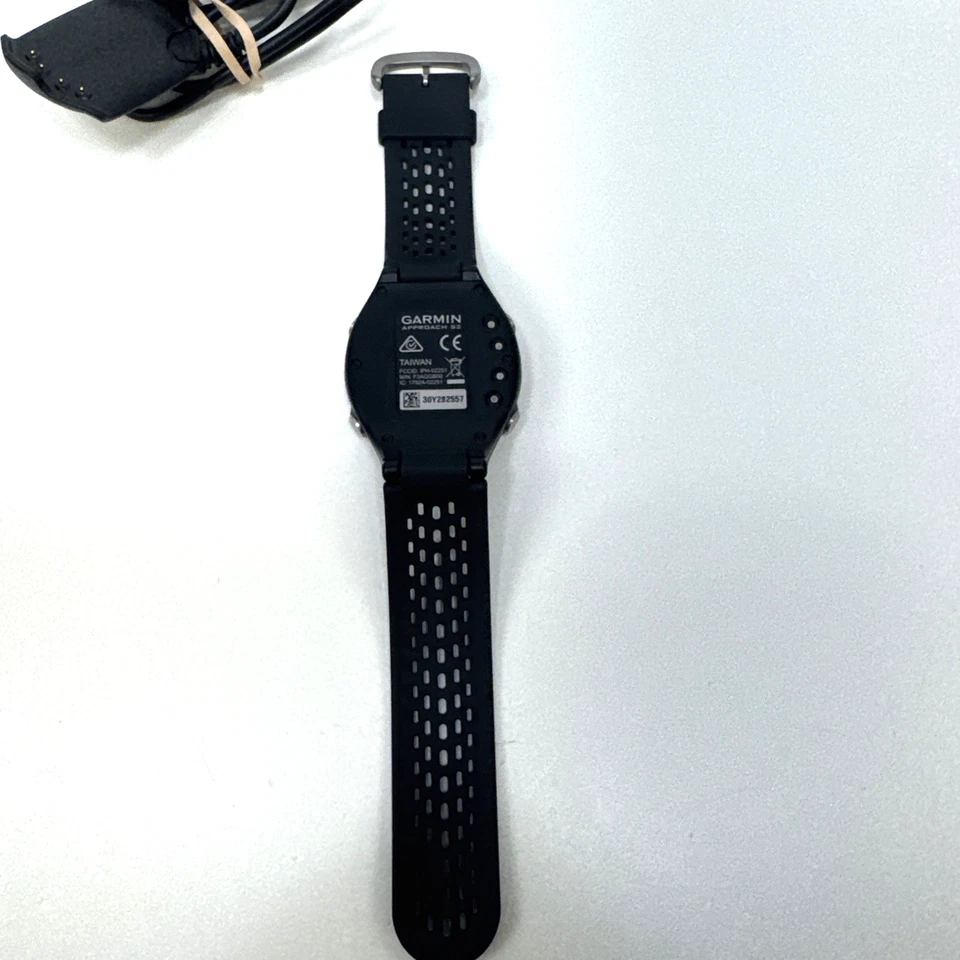 Garmin Approach S2 GPS Golf Watch (Battery Does Not Hold Charge) - Image 4 of 4