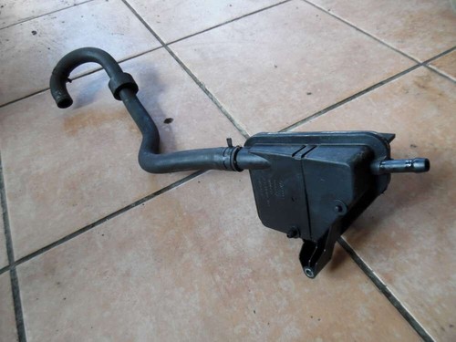 VW Golf IV Servoölbehälter mit Schlauch 1J0422371C