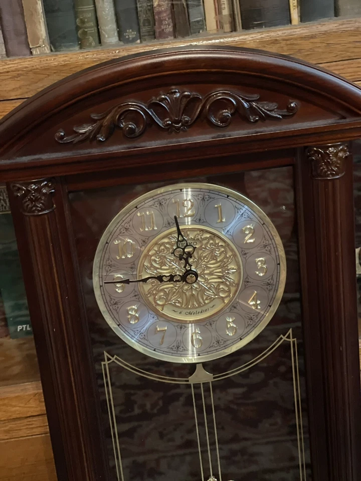 Seiko Wall Clock QXM268BLH 6 Melodies Clock Great Condition - Image 4 of 4