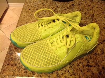 Rare Tesh Twitch Womens US 8 EUR 39.5  Reflective Green Cross Training Sneakers