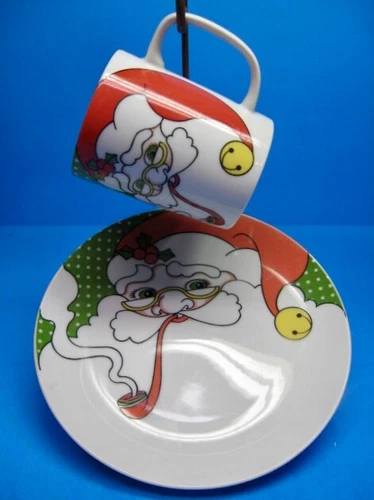 Vintage 1979 Fitz and Floyd Variations (Japan) Christmas Santa Mug  & Plate Set