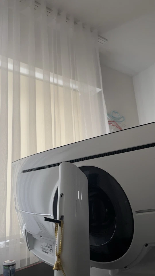 SAMSUNG 49 Curved Ultrawide Gaming Monitor 240Hz - Bild 3 von 4