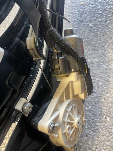 Mini Cooper Convertible Left Rear Window Regulator 51377111017 05-15 R52 R57 - Picture 4 of 5