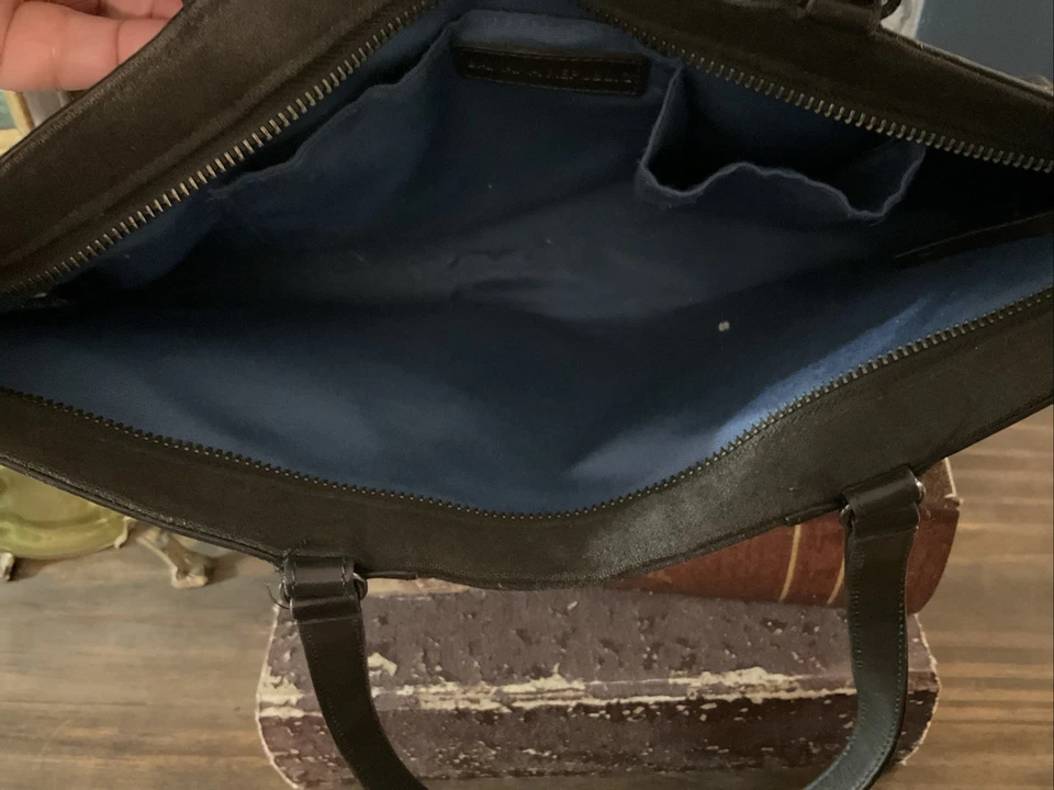 Bolso de Hombro Y2k Banana Republic Lana con Borde de Cuero Marrón Foto 4 de 4