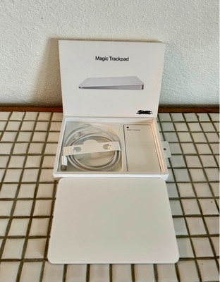 Apple Magic Trackpad 2 (A1535) Wireless Rechargeable - Lightning Apple Magic Trackpad 2 (A1535) Wireless Rechargeable - Lightning