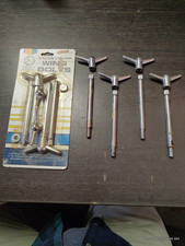 Chevrolet Chrysler And Some Ford Custom Chrome Valve Cover Wing Bolts 6107