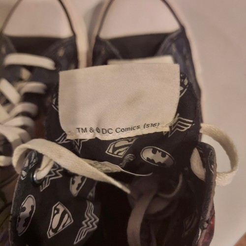 Converse Chuck Taylor All Star Unisex DC Comics High Top Sneakers M/6 W/8 - Picture 12 of 15
