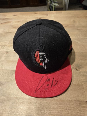 Damian Lillard JSA Certified autographed  Portland Trailblazers Hat Auto Signed
