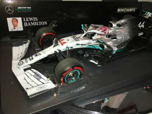 Modellini statici auto da corsa Formula 1 Lewis Hamilton Scala 1:18