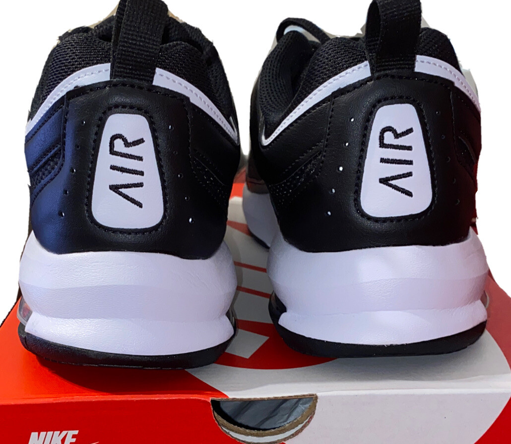 NEW Nike Men's SIZE 13 Air Max AP Black White Running CU4826