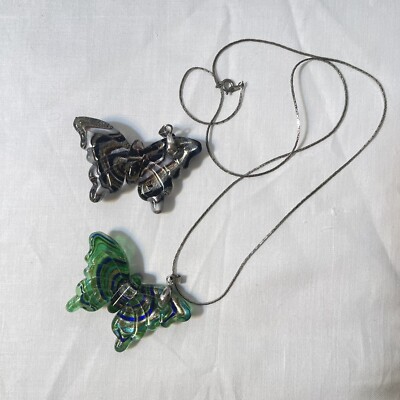 Beautiful Necklace with Two Butterflies lamp work glasses
