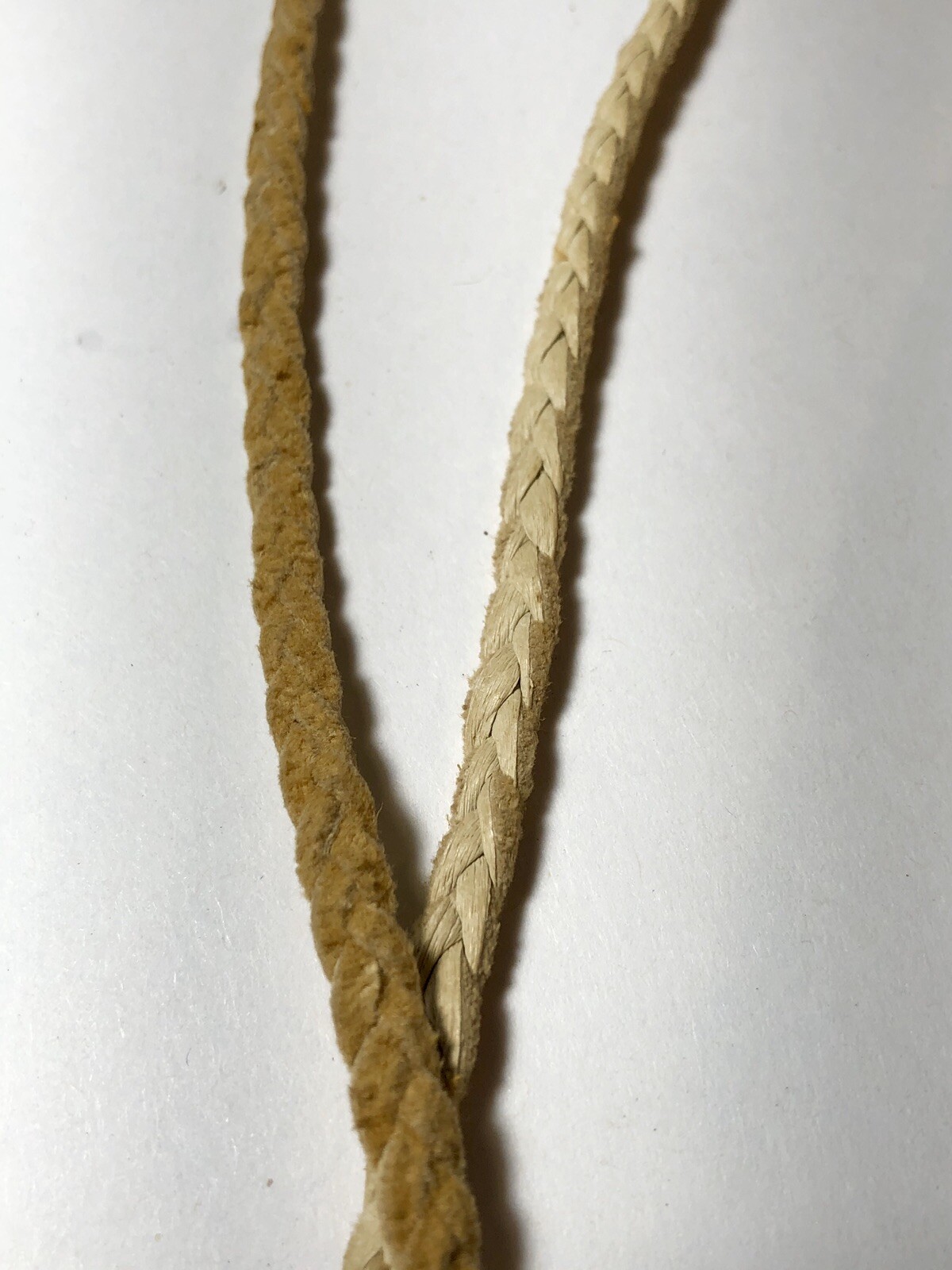 Vintage Southwest Tan Buckskin Suede Lighter Holder Tasseled Bone Necklace 42&rdquo;