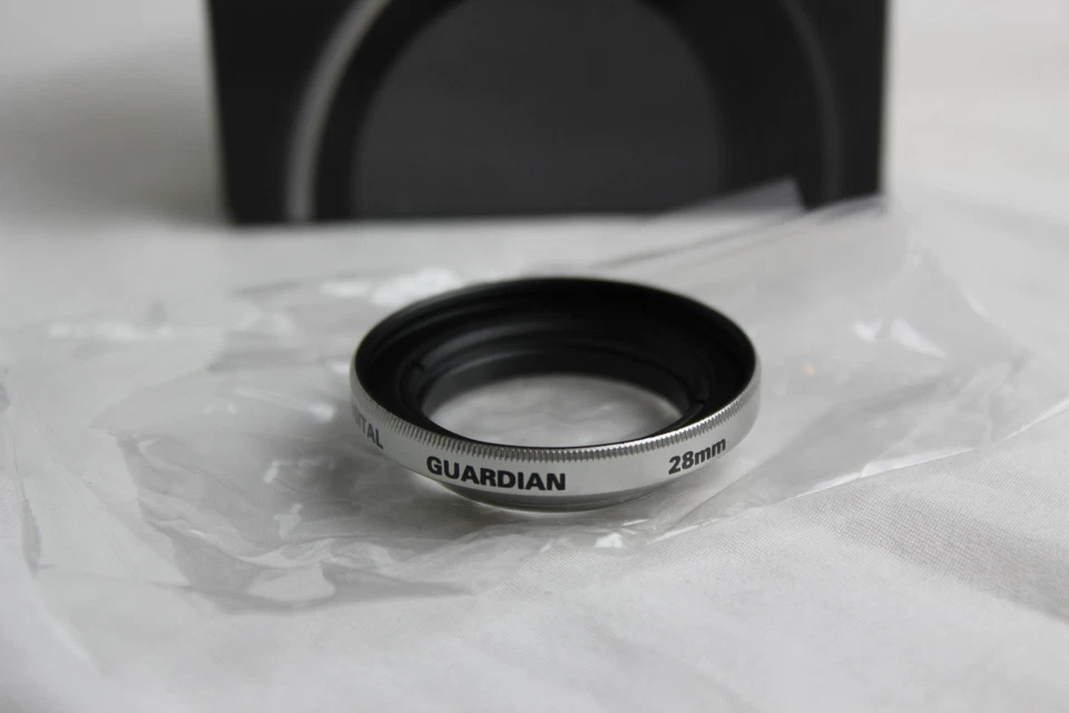 Kenko 28mm Digital Guardian UV Lens Camera Filter w/ Hood - Made In Japan NEW - Image 2 of 2