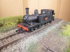 Mainline 00 Gauge BR Class J72 0-6-0 Steam Tank  Loco no 68745 in BR Black