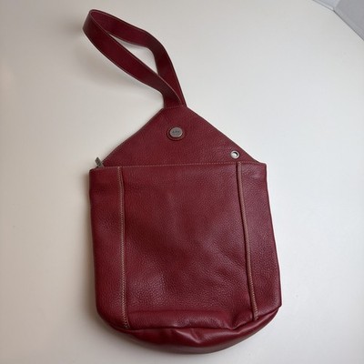 Vintage Sak Red Pebbled Leather Sling Bag Classic Excellent Zipper Pockets