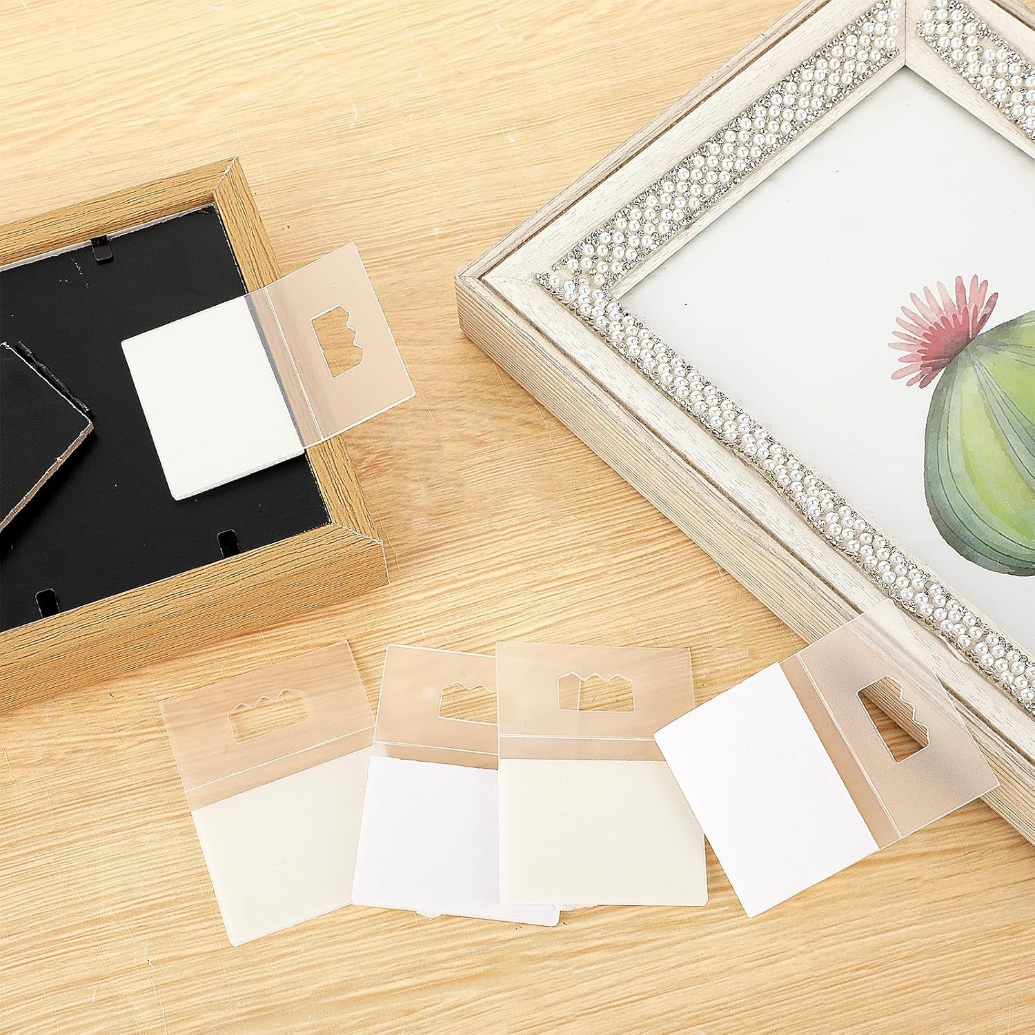 30 Pcs Adhesive Sawtooth Picture Hangers No-Nail Plastic Frame Hooks New