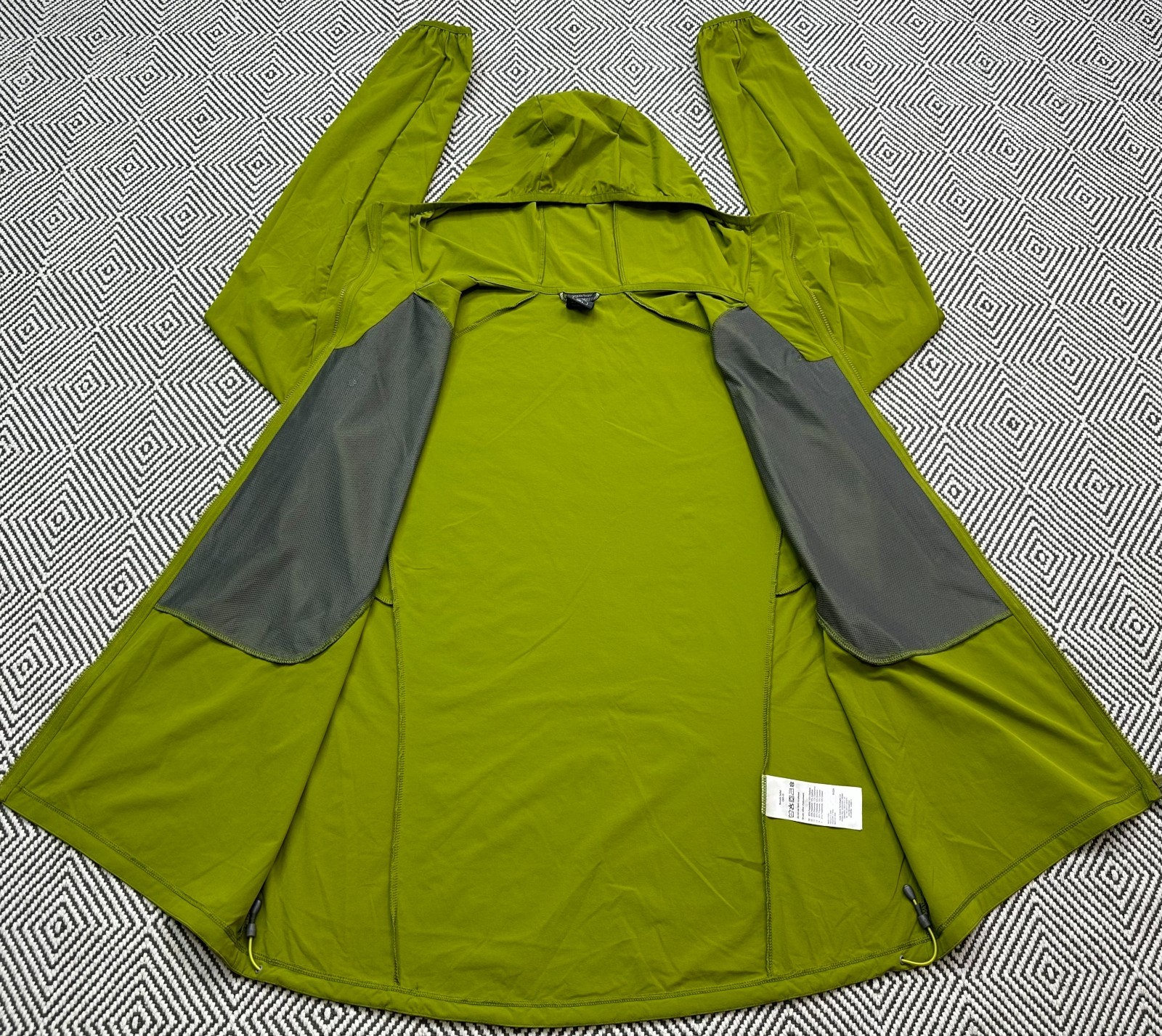 RAB MEN BOREALIS SOFTSHELL JACKET LIME GREEN SIZE… - image 4