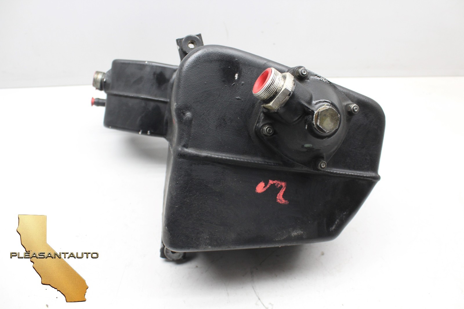 02-04 Maserati M138 4200 Coupe Spyder Cambiocorsa GranSport Engine Oil Tank OEM
