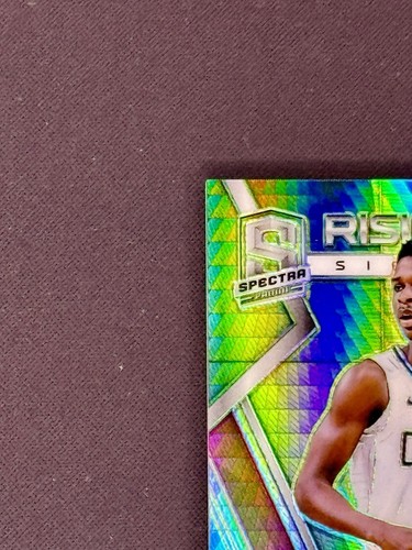 2018-19 Shai Gilgeous-Alexander Spectra Rising Sig Rookie Auto Numbered /49 - Picture 4 of 6