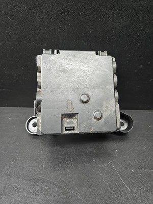 2012-2018 AUDI A7 QUATTRO ENGINE BATTERY JUNCTION FUSE TERMINAL BOX COVER OEM
