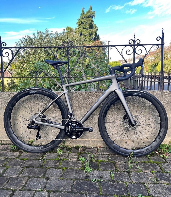 Enve Melee Road Bike Frameset 54 + Enve stem & bars- Damascus Grey