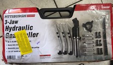 Pittsburgh 10 Ton 3-jaw Hydraulic Gear Puller 64982