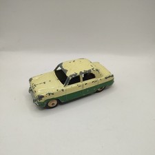 Dinky Toys Ford Zephyr 162 Cream/Green Original 