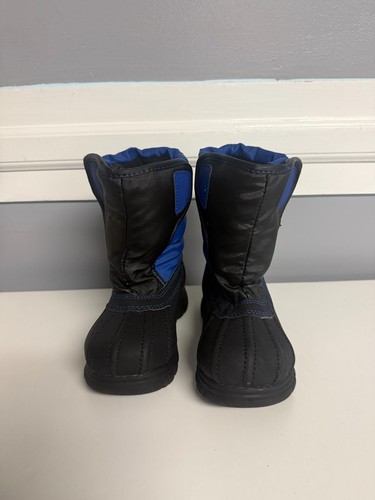 Children's Place Boys Black/Blue Pull-on Snow Boot Sz 10 Waterproof NWOT - Picture 8 of 11