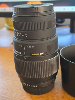 Sigma DG 70-300mm 1:4-5.6 For Pentax K-mount. Some cosmetic wear. Made in Japan