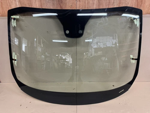 TRANSIT CUSTOM FRONT WINDSCREEN WINDSHIELD SCREEN GLASS 2018 2019 - 2024 - D770 - Picture 1 of 23